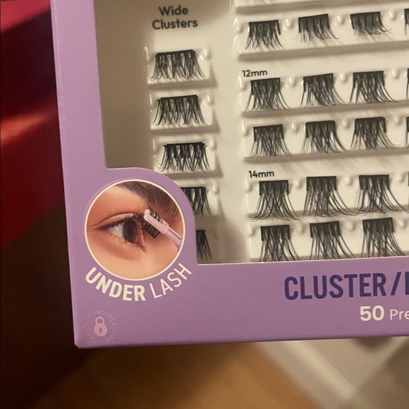 Positively Radiant Brightening Cleanser and Scrub Set - Picture 7 of 17